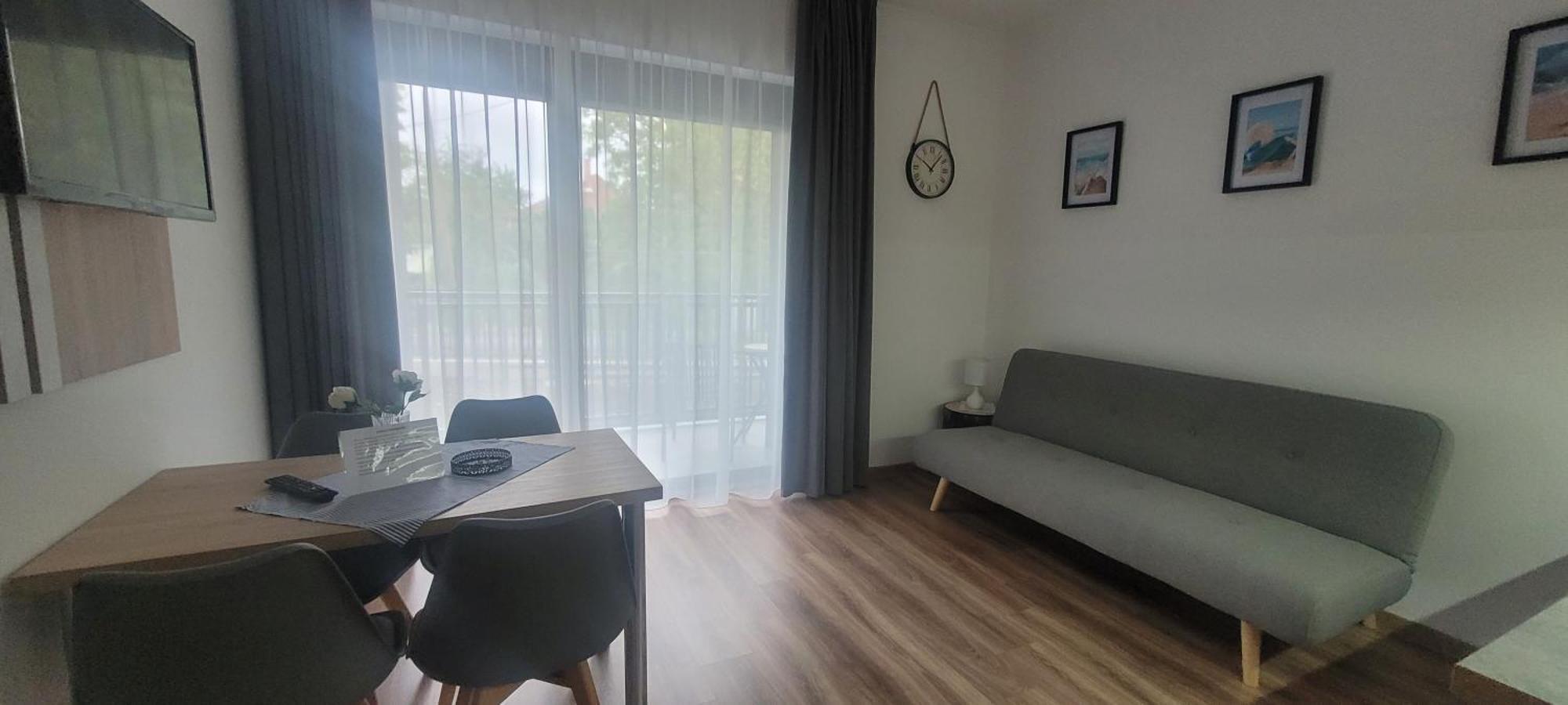 Csaladi Kikoeto Apartman Gyula Exterior foto
